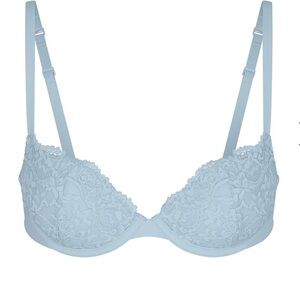SKIMS Fits Everybody Lace Push Up Bra in Limited Edition Denim 36B